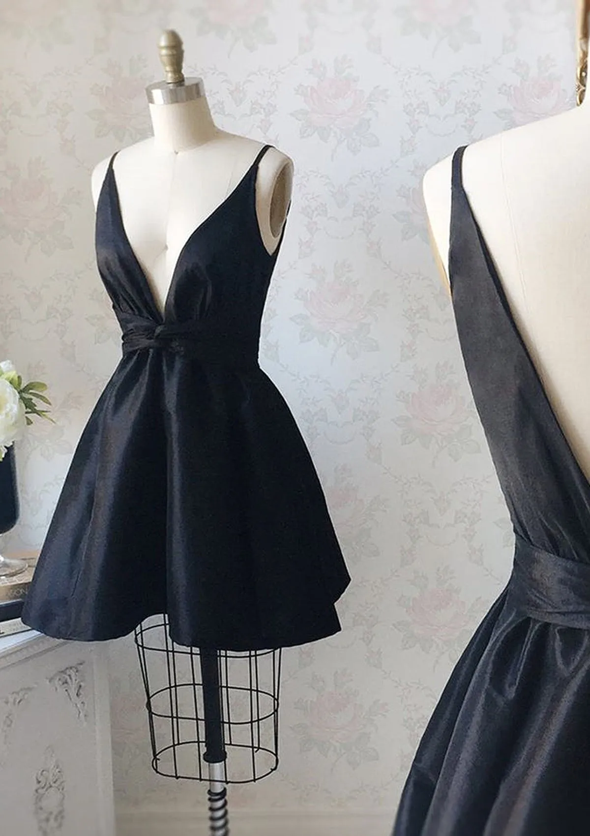 A-line Plunge V Back Black Homecoming Dress, Taffeta Short Mini Homecoming Dress