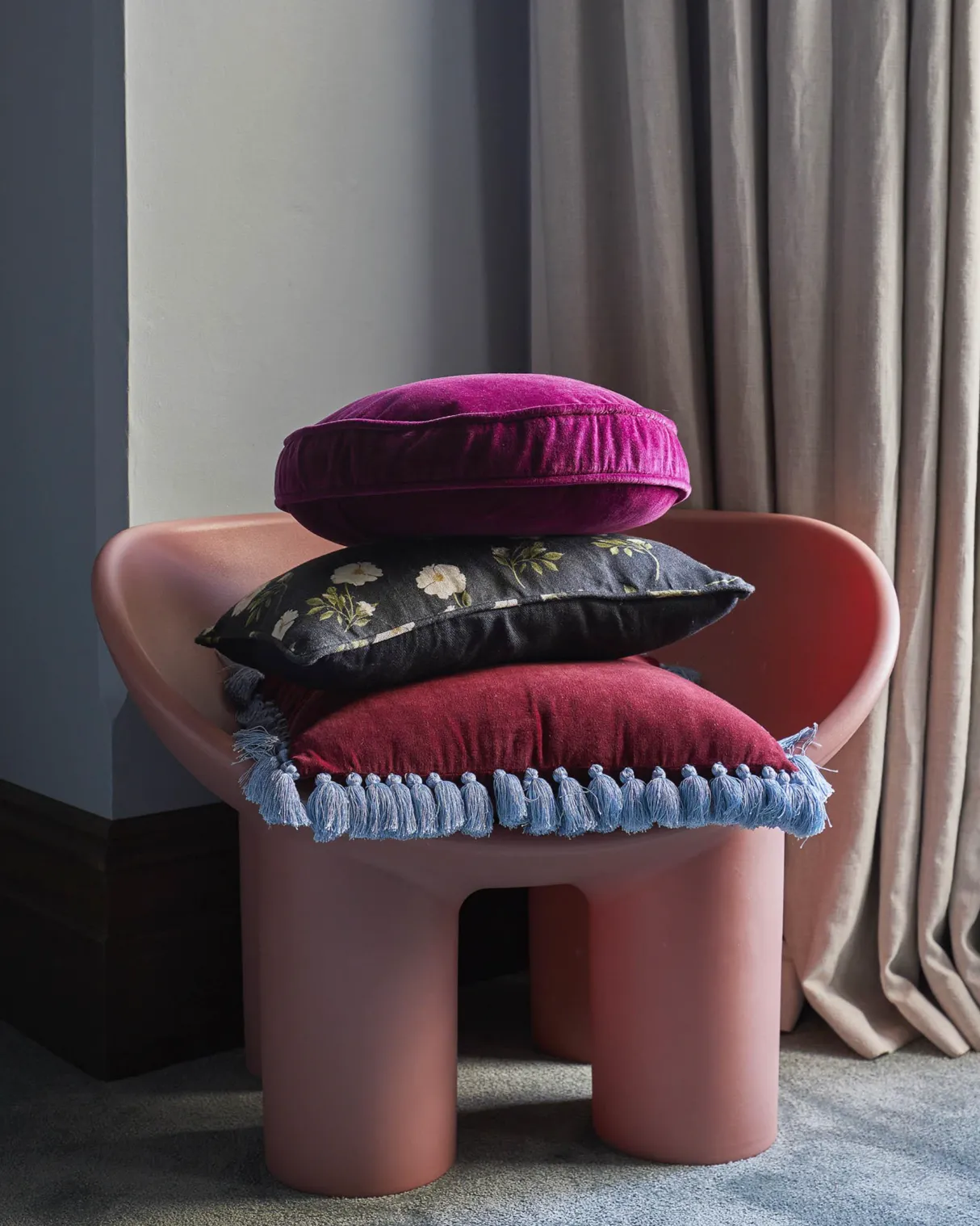 Kip & Co Anemone Velvet Pea Cushion