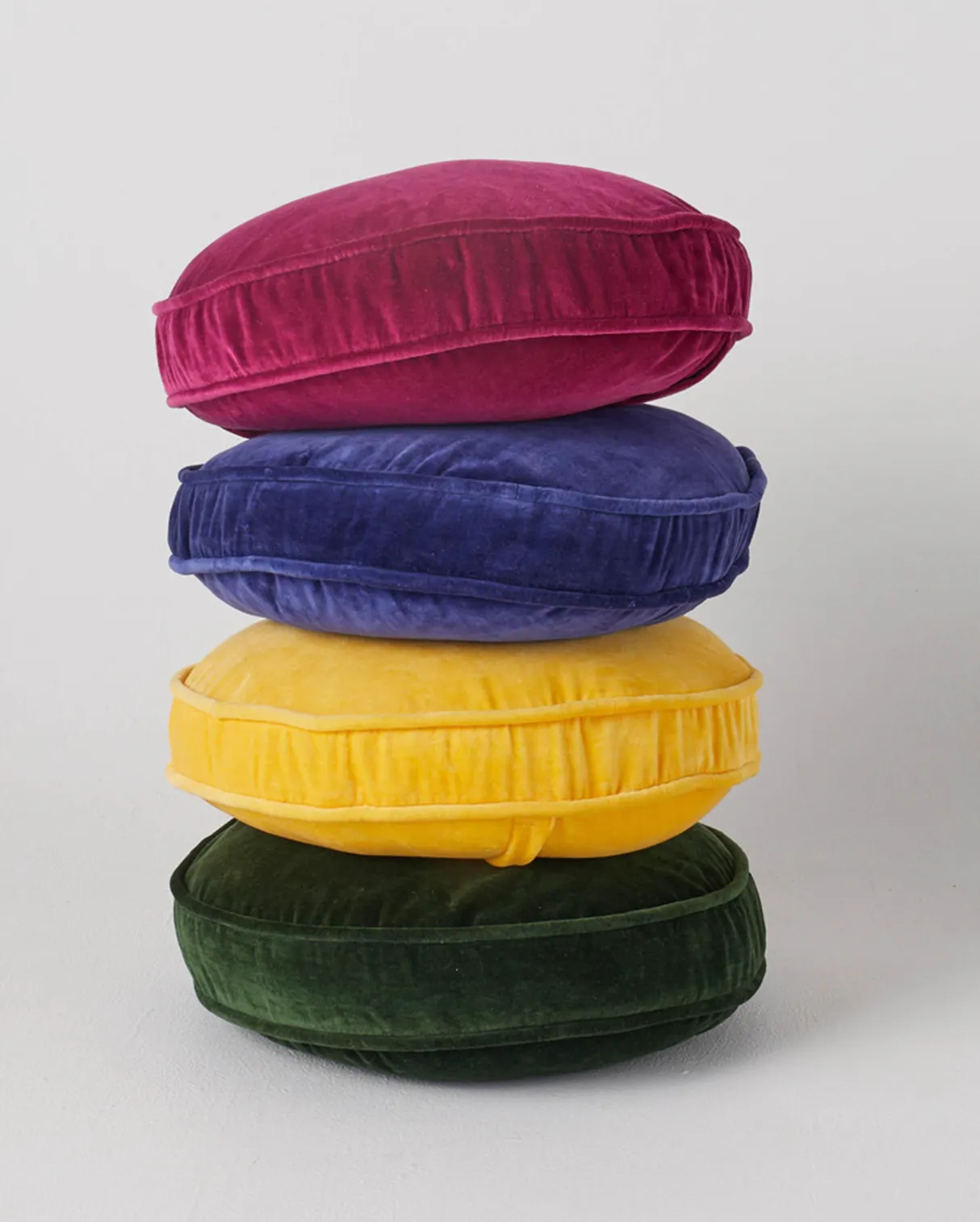 Kip & Co Anemone Velvet Pea Cushion