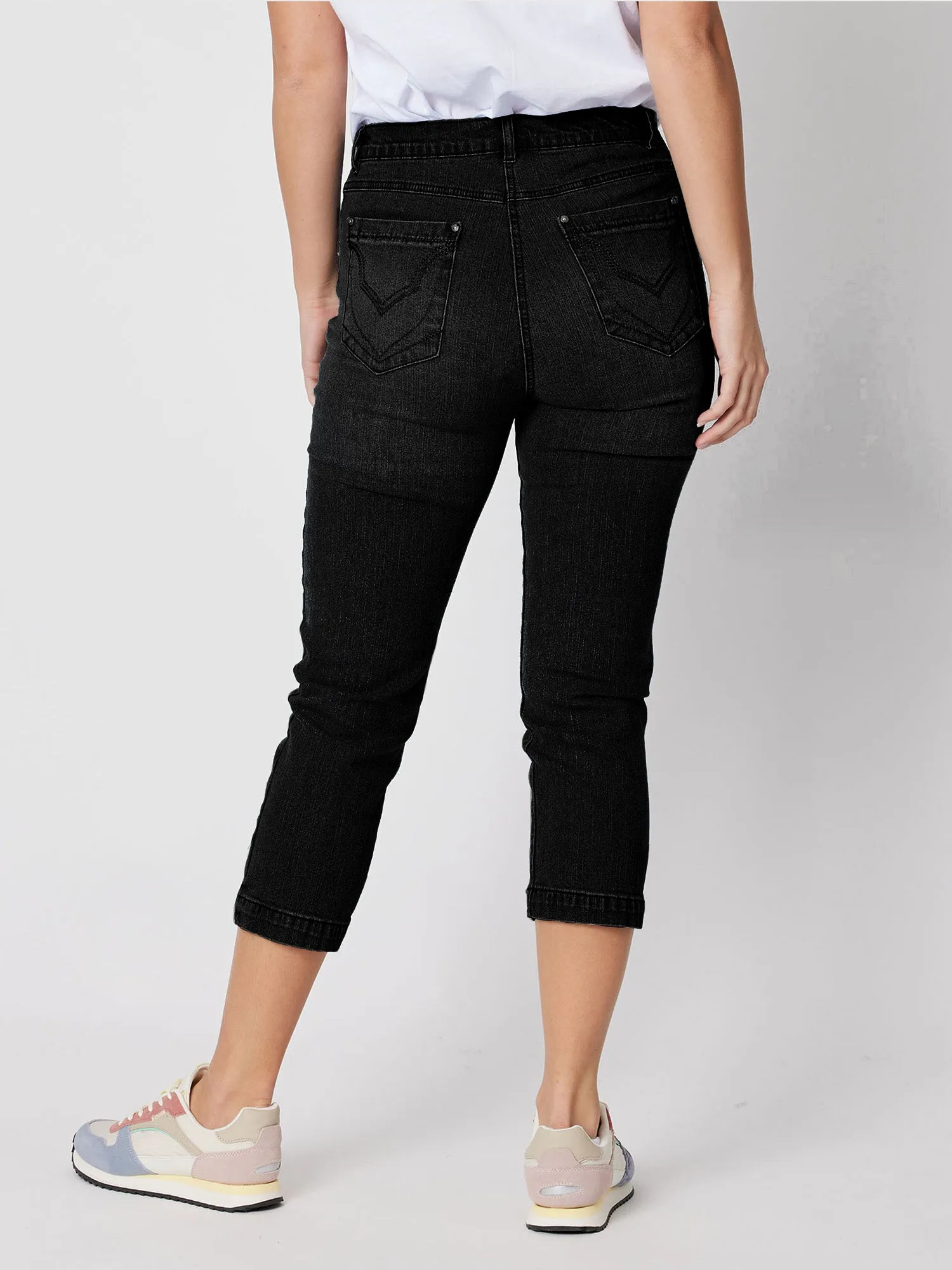 Miracle High Rise Cropped Jean - Black