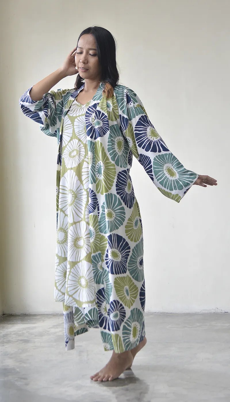 Retro Flower Blue Green Rayon Kimono Robe