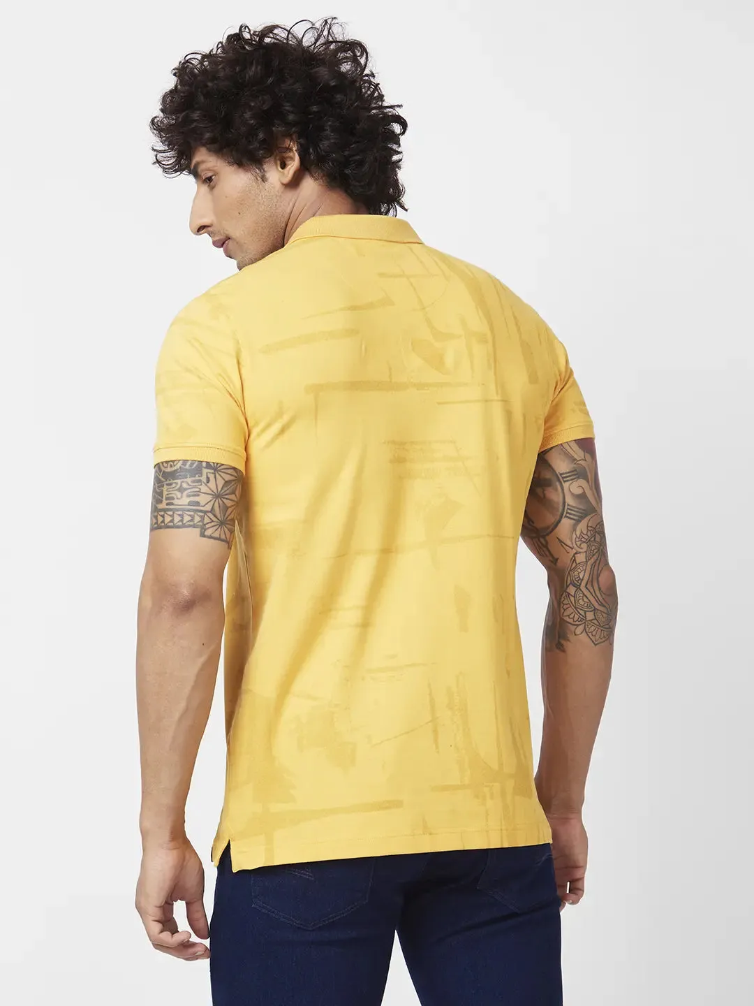 Spykar Men Amber Yellow Blended Slim Fit Half Sleeve Polo Neck Plain Tshirt